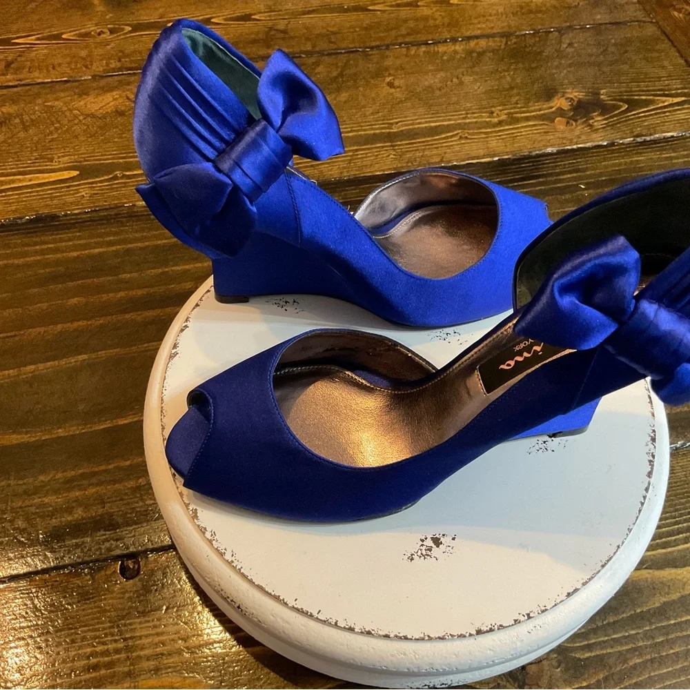 NINA Heels Pumps Womens Sz 7 Sapphire Blue Cobalt Satin Leather Sole D'orsay - Picture 5 of 10